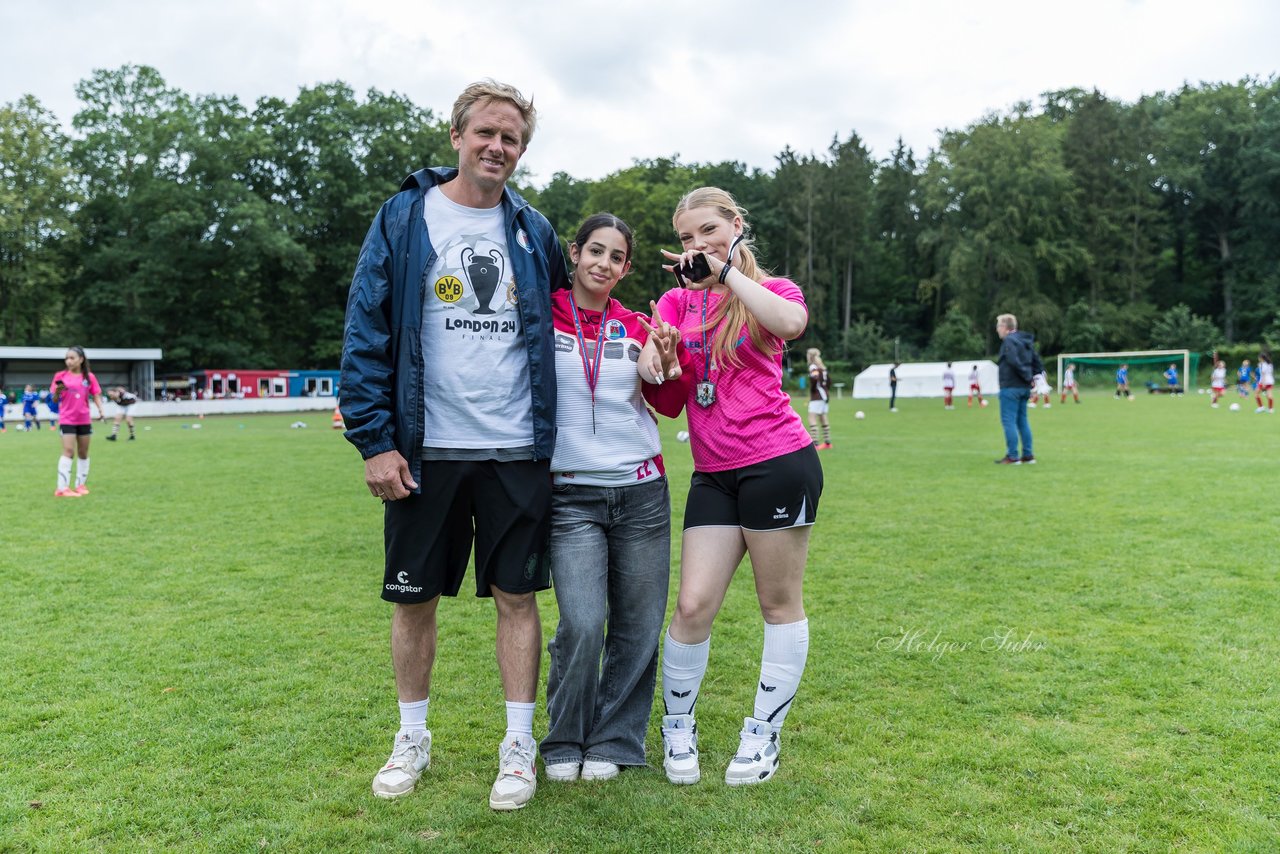 Bild 176 - Loewinnen Cup